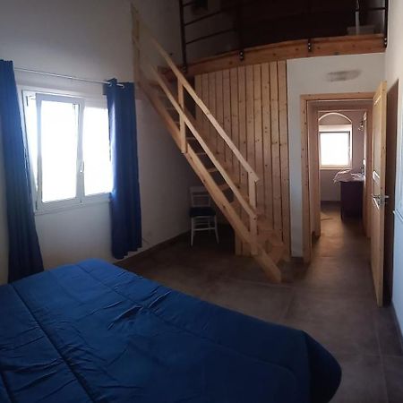 Almademari Giglio Casa Vacanza Пакино Екстериор снимка