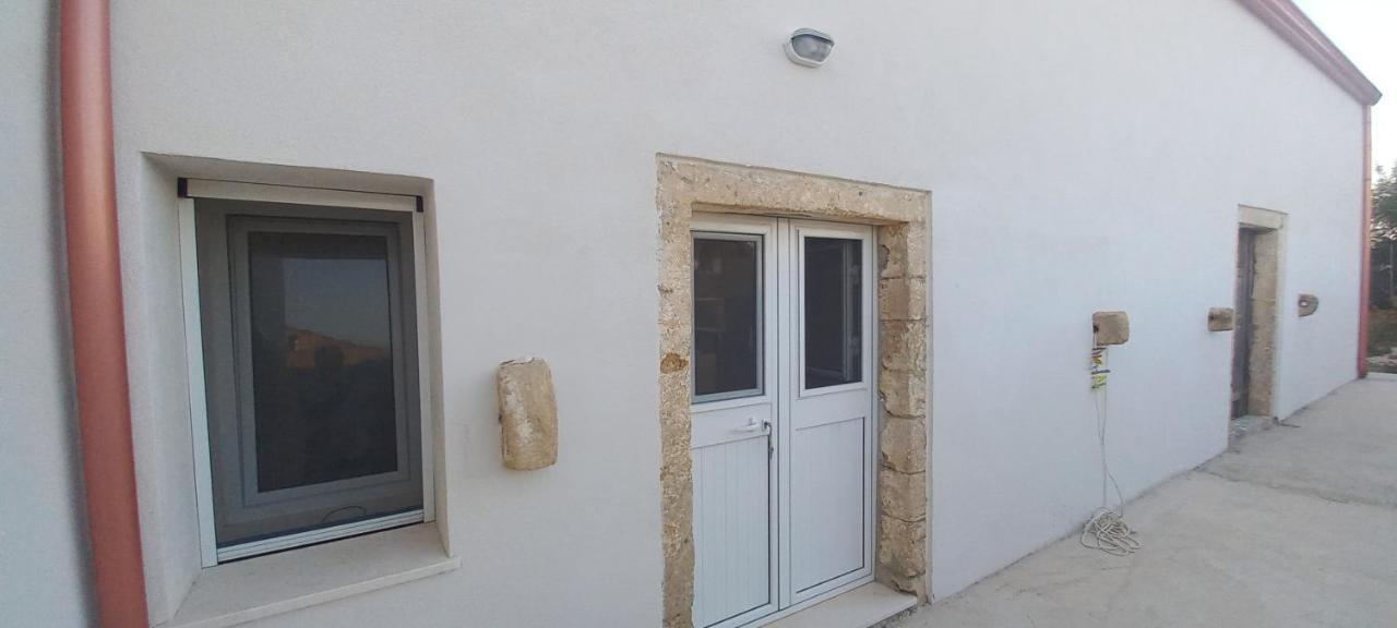 Almademari Giglio Casa Vacanza Пакино Екстериор снимка